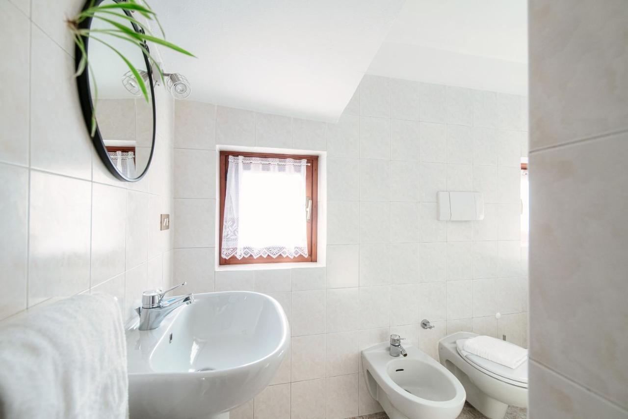 Apartment Piazza Roma By Quokka 360 - Historic Flat In The Centre Of Como Exteriör bild